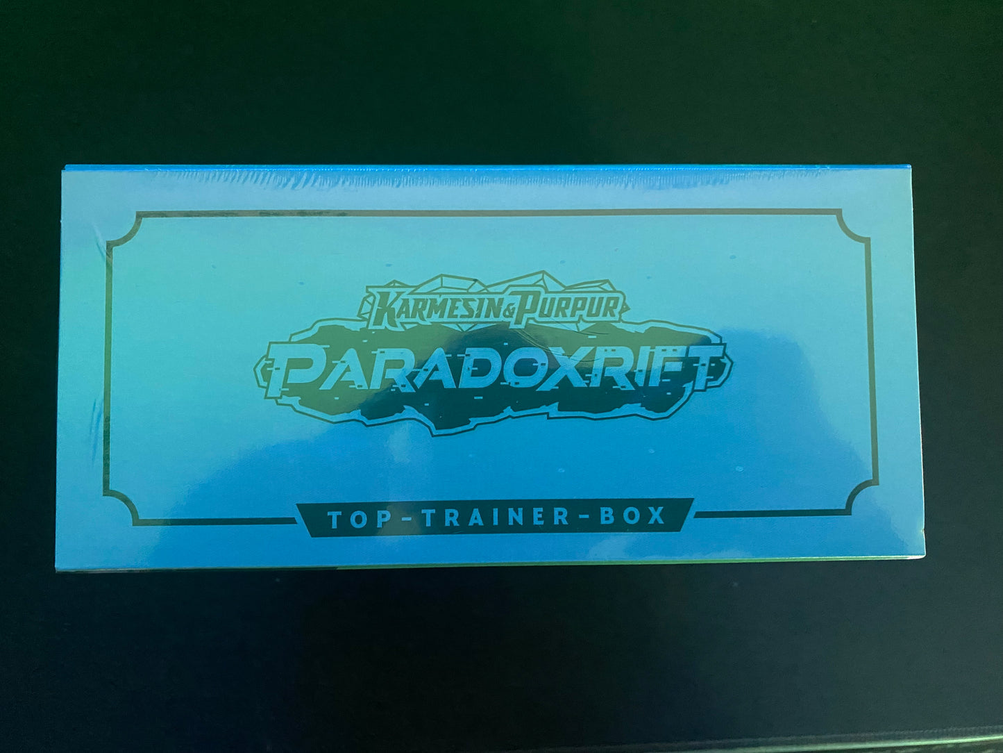 Pokémon KP04 Karmesin und Purpur Paradoxrift - Eisenkrieger - Top Trainer Box